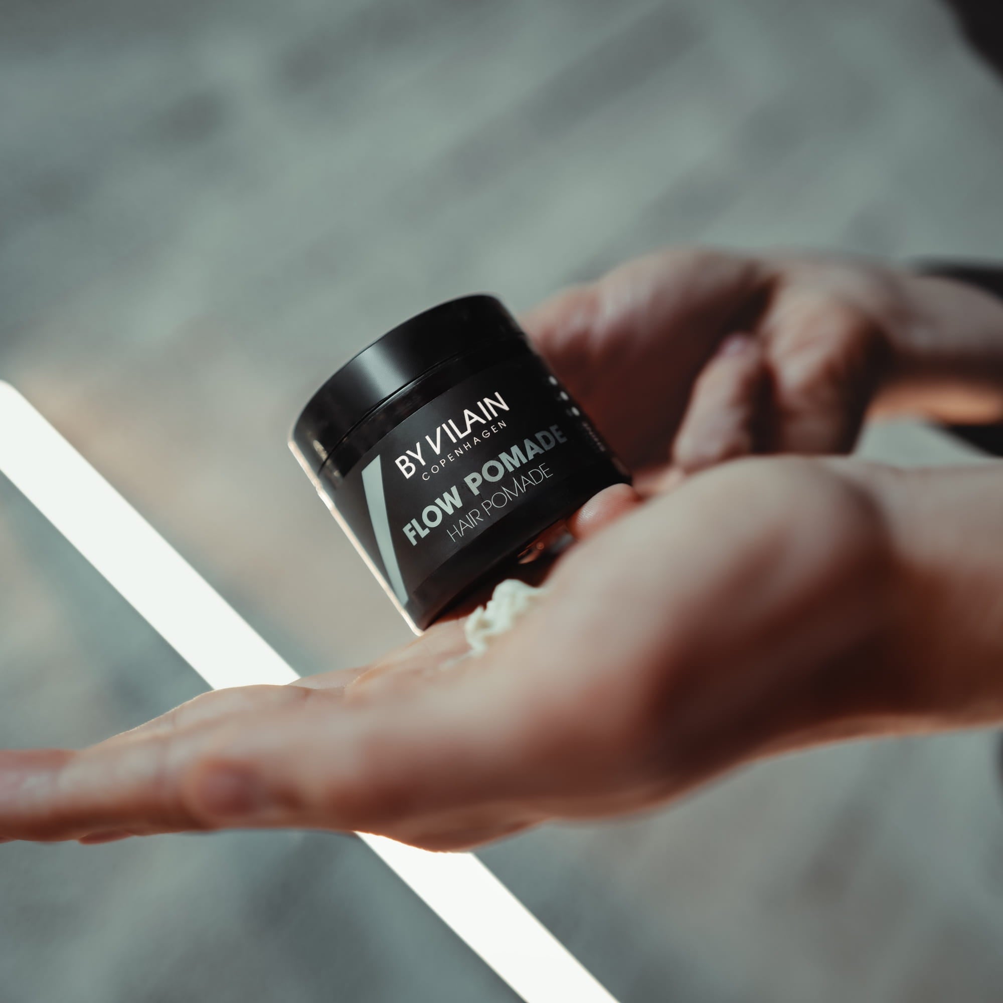 By Vilain Flow Pomade