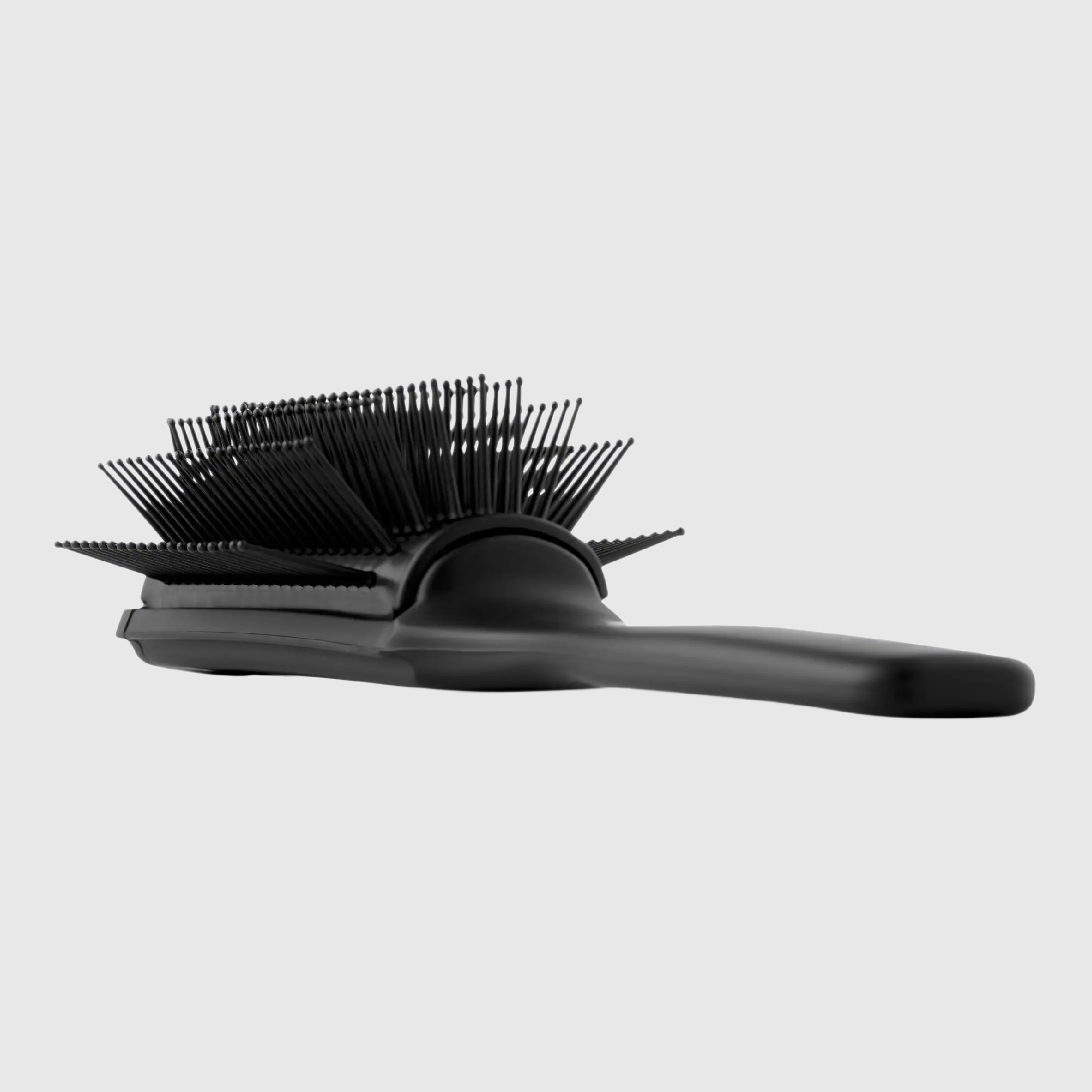 By Vilain 9 Row Brush (Brosse 9 Rangs)